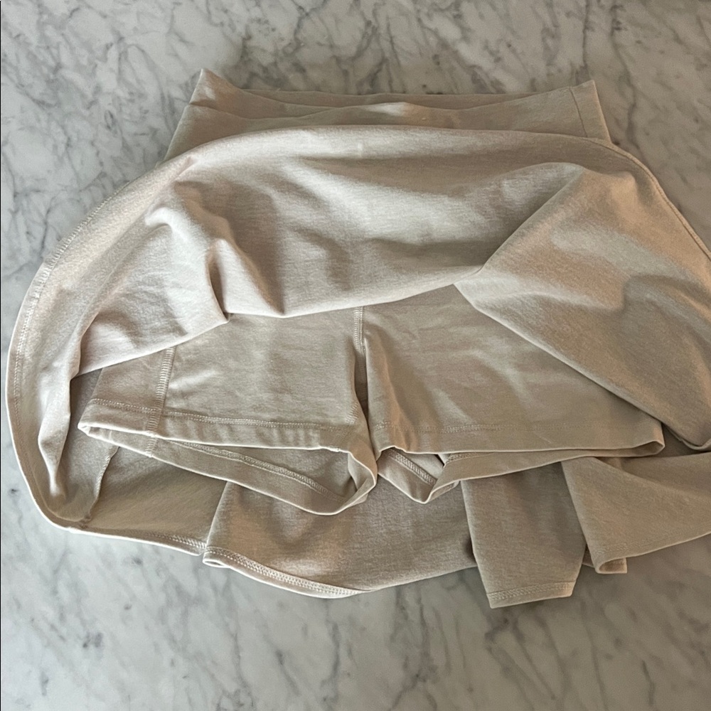 NWOT Old Navy Cream High-Rise Tennis Skort - Picture 3 of 7